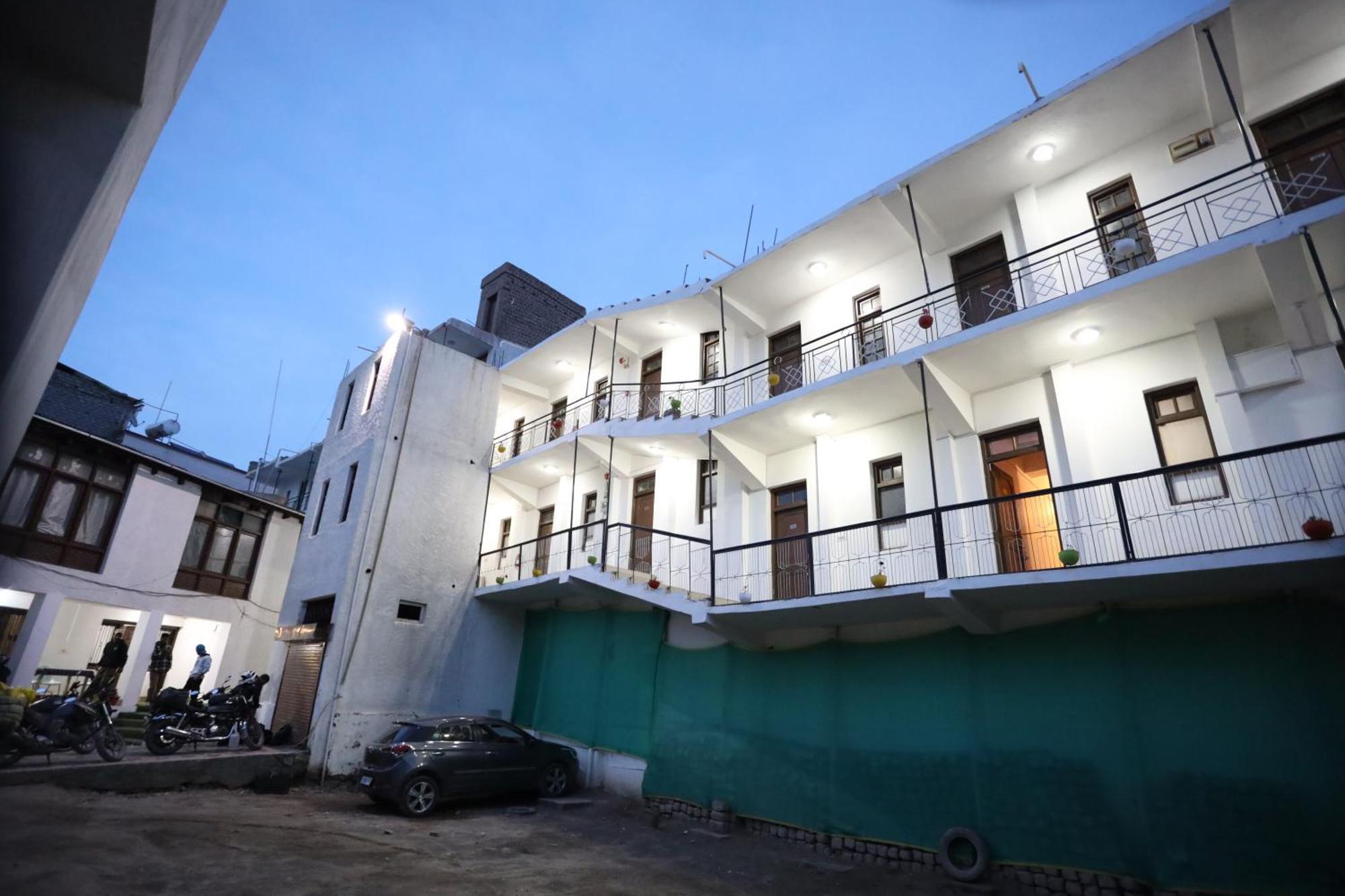 Hotel Jan Palace 레 외부 사진