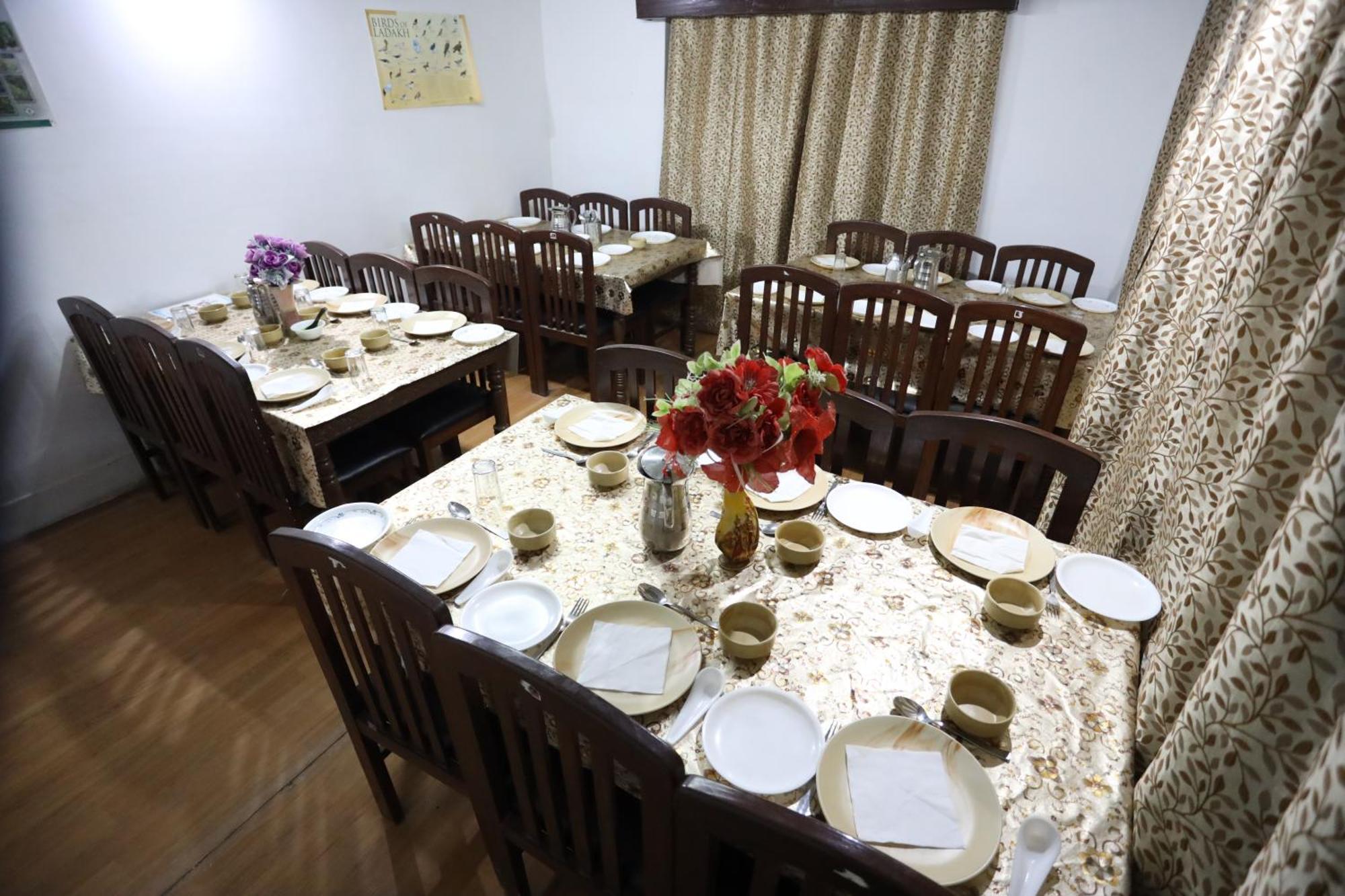 Hotel Jan Palace 레 외부 사진