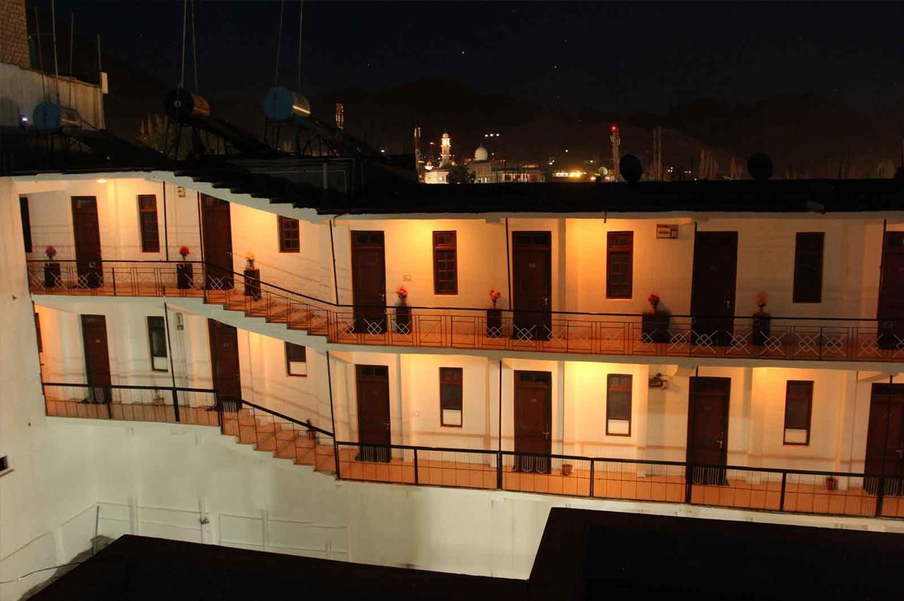 Hotel Jan Palace 레 외부 사진